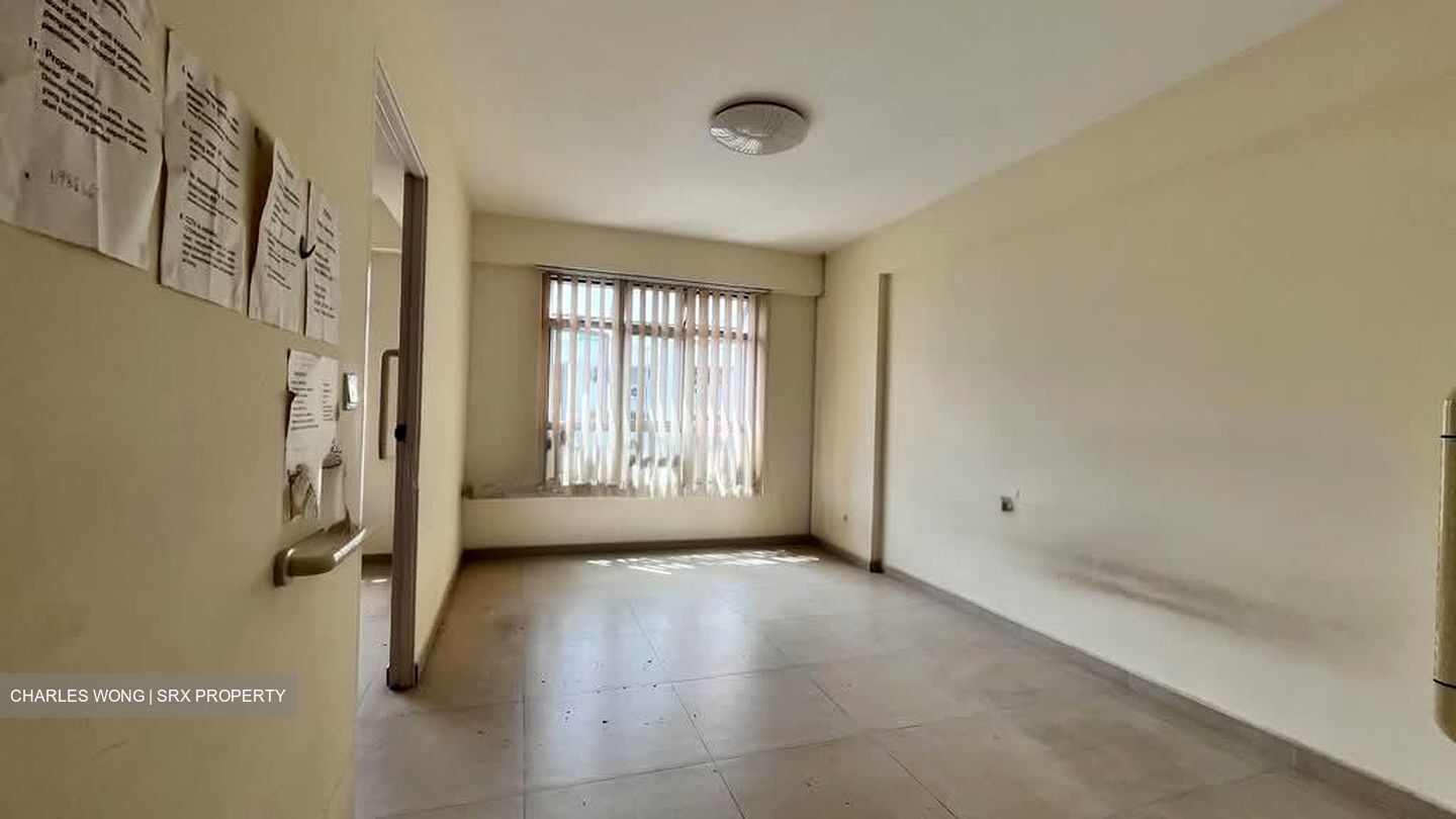 Blk 424B Orchid Spring @ Yishun (Yishun), HDB 2 Rooms #579794291